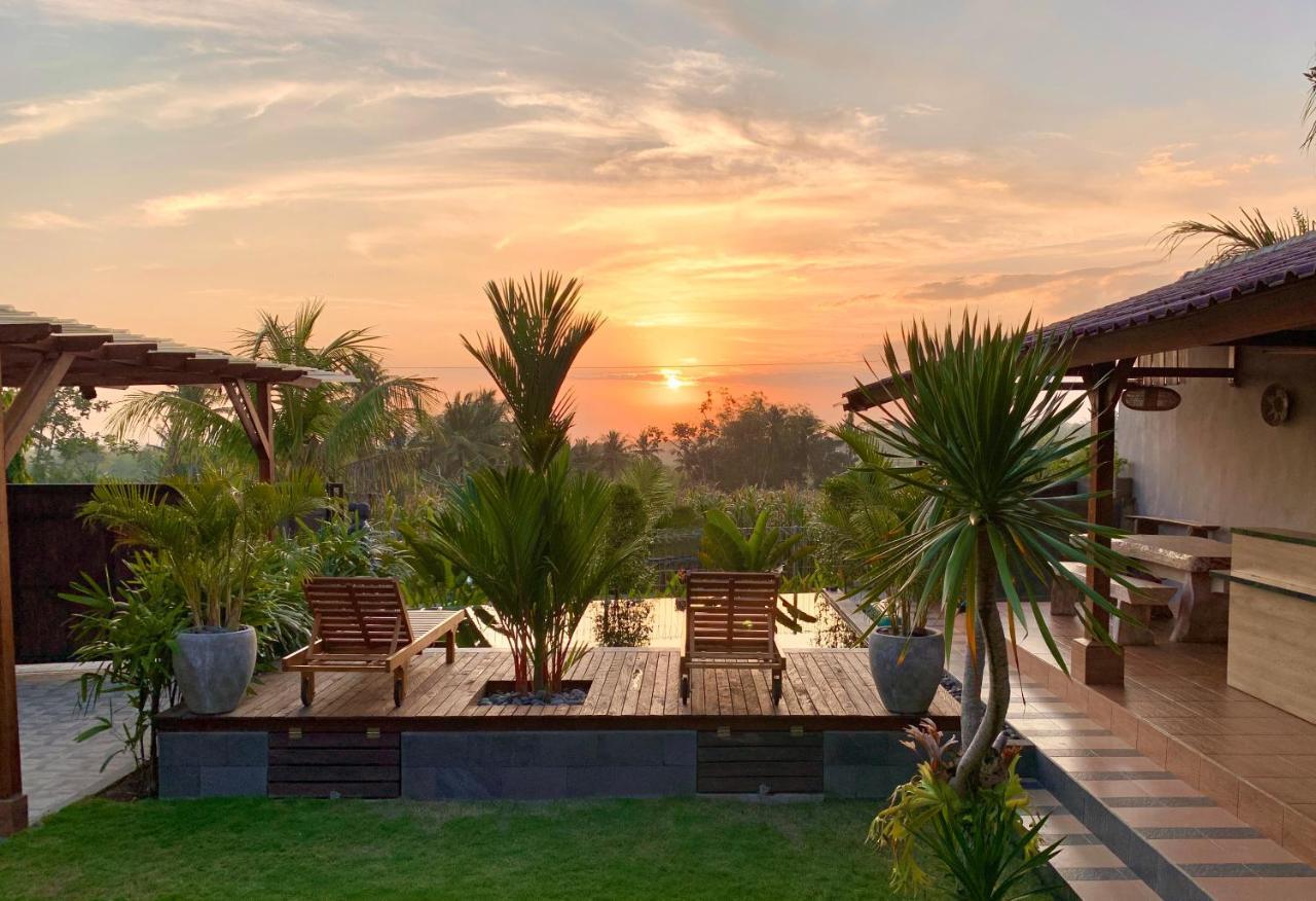 Gama'S Villa Tabanan  Exterior photo