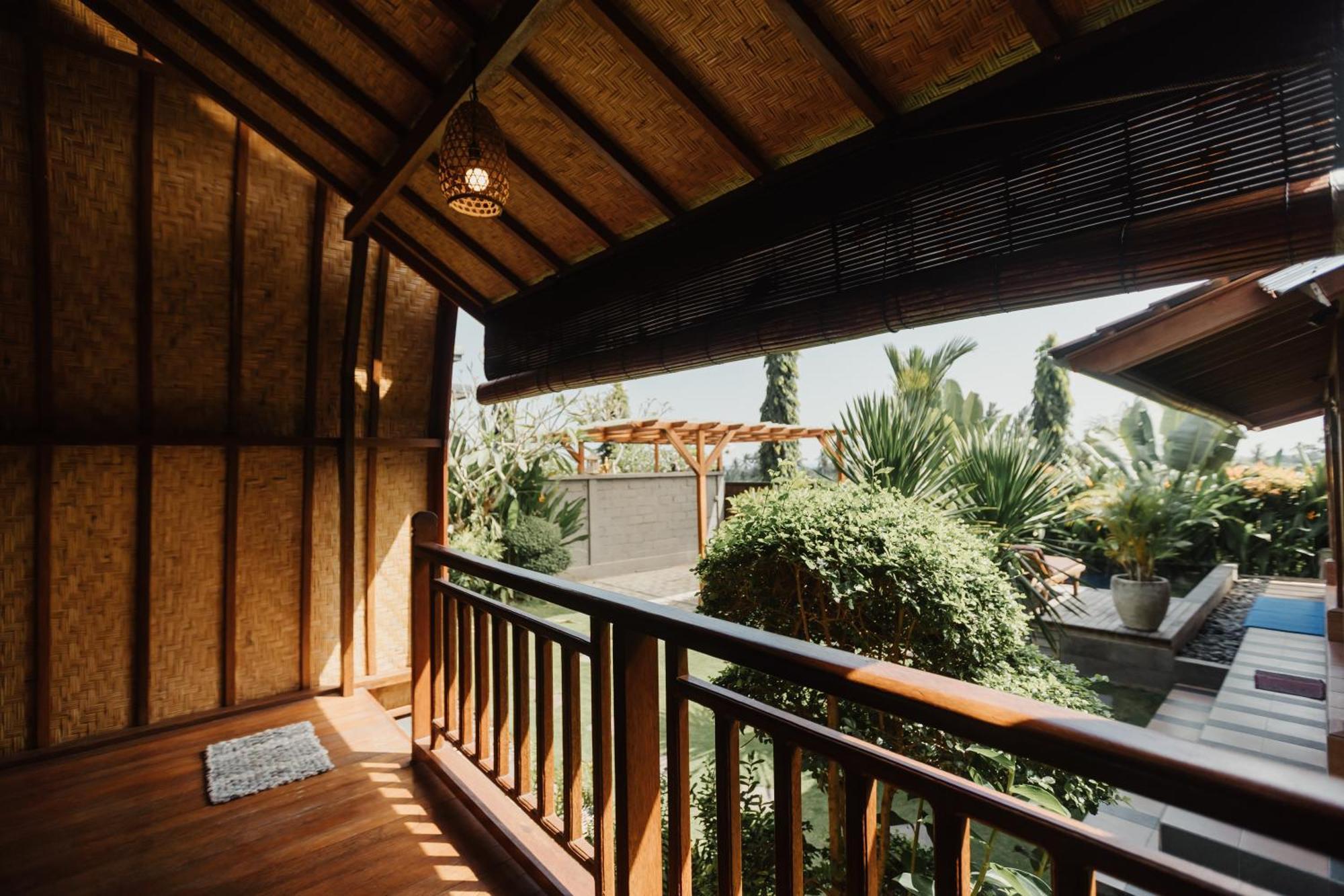 Gama'S Villa Tabanan  Exterior photo