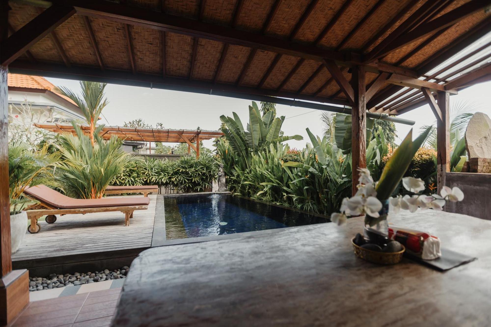 Gama'S Villa Tabanan  Exterior photo
